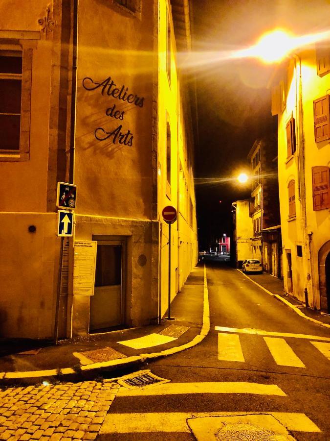 Studio - Baignoire - Pret De Vtt - Lave Linge Le Puy-en-Velay Bagian luar foto